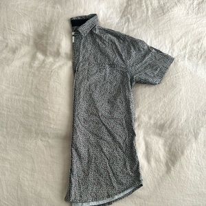 End short sleeve button up shirt